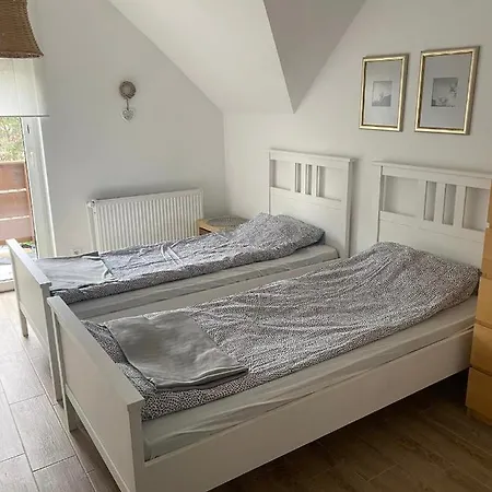 Отель Nina Marin *